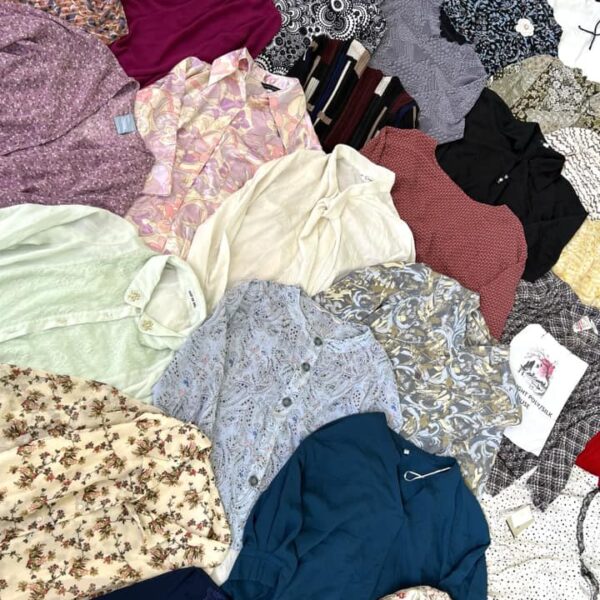 เสื้อแฟชั่นคละไซซ์ โพลี่ ญี่ปุ่น ป้ายวิว - Image 2