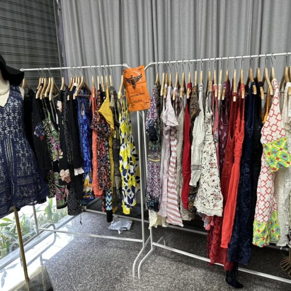 มินิเดรส ป้ายอินทรีส้ม - Image 8