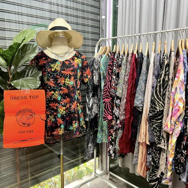 เสื้อทรงยาวคลุมสะโพก ป้ายส้ม - Image 6