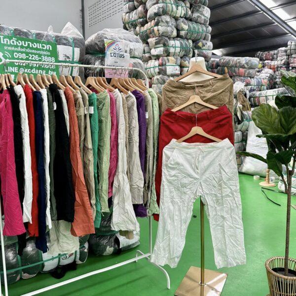 กางเกง 4-5 ส่วน ป้าย Lotus